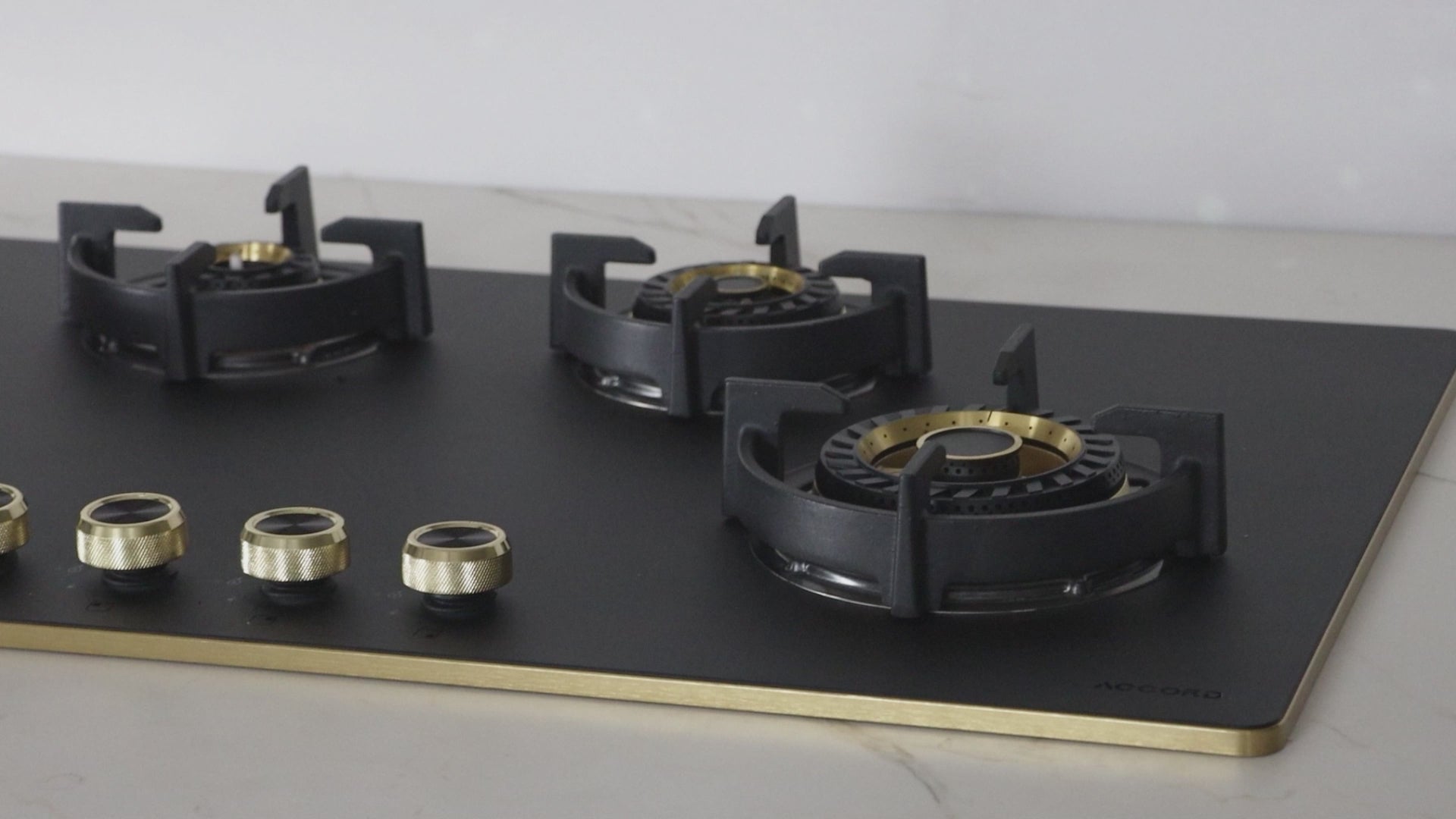 Load video: Built in Hobs with Sunshine Kitchen Appliances